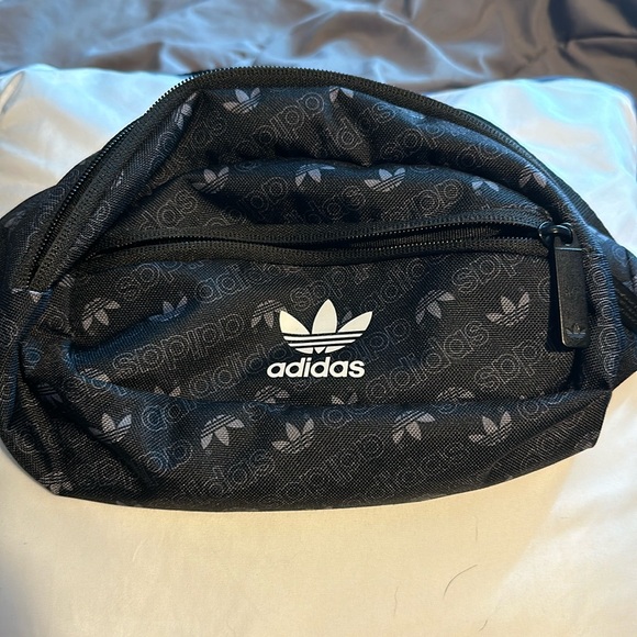 Adidas belt bag - Picture 1 of 1